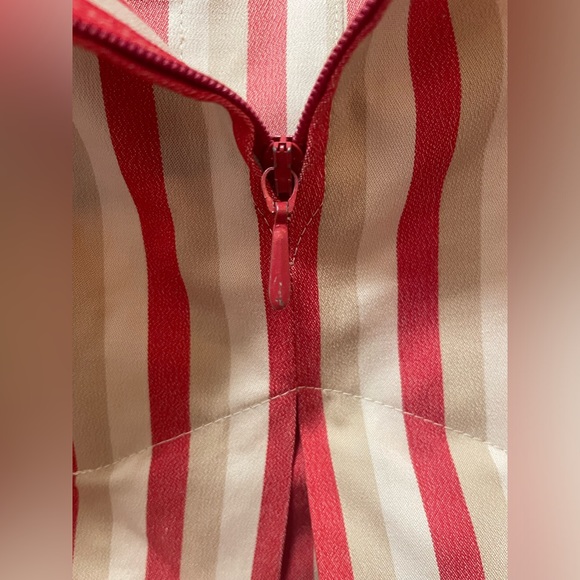 BURBERRY Women’s size 8 *rare vintage* striped ⛳️ golf skirt ⛳️ - Picture 15 of 16